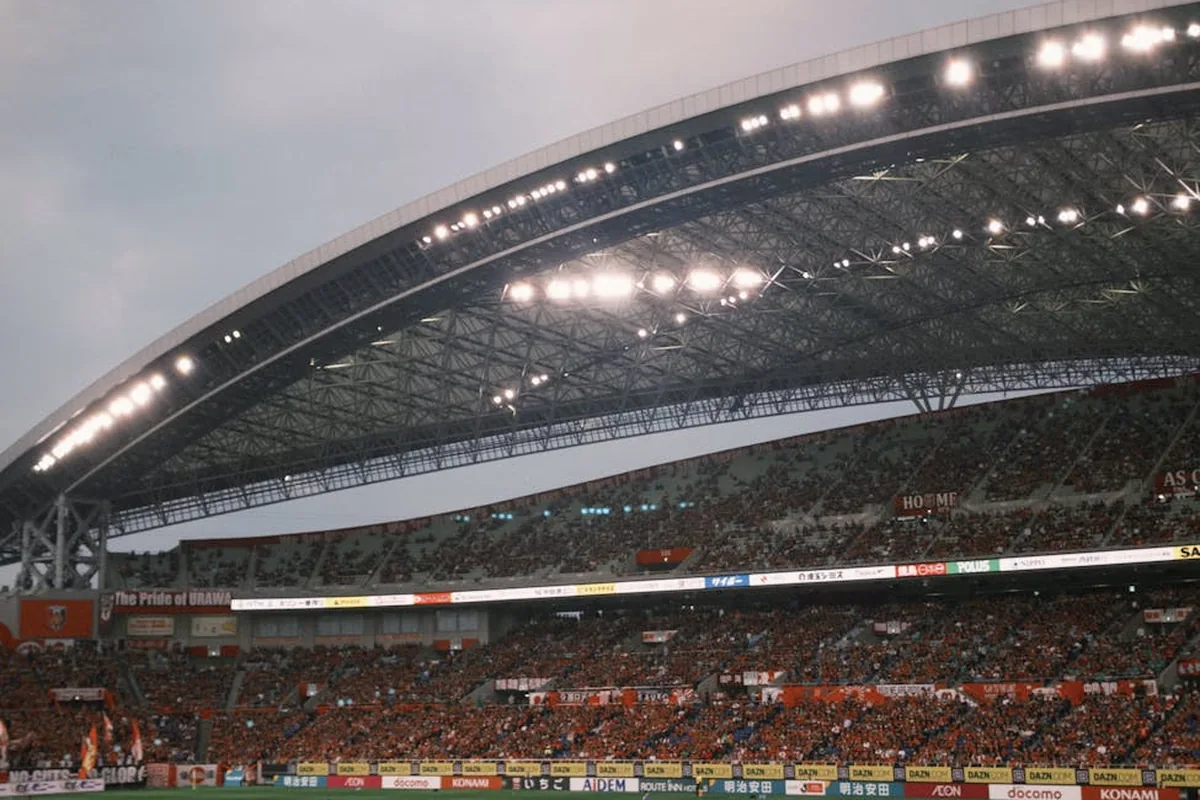 Manchester United Merchandise Buying Guide 2024